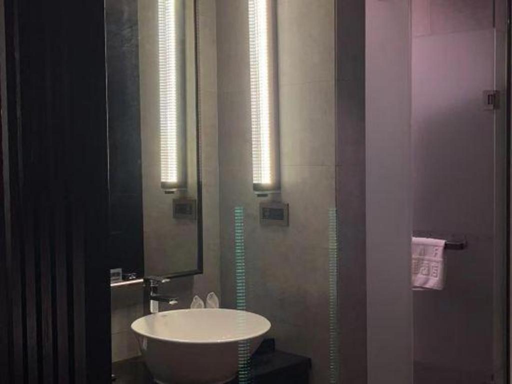 H Life Hotel Nanshan Branch Shenzhen Dış mekan fotoğraf